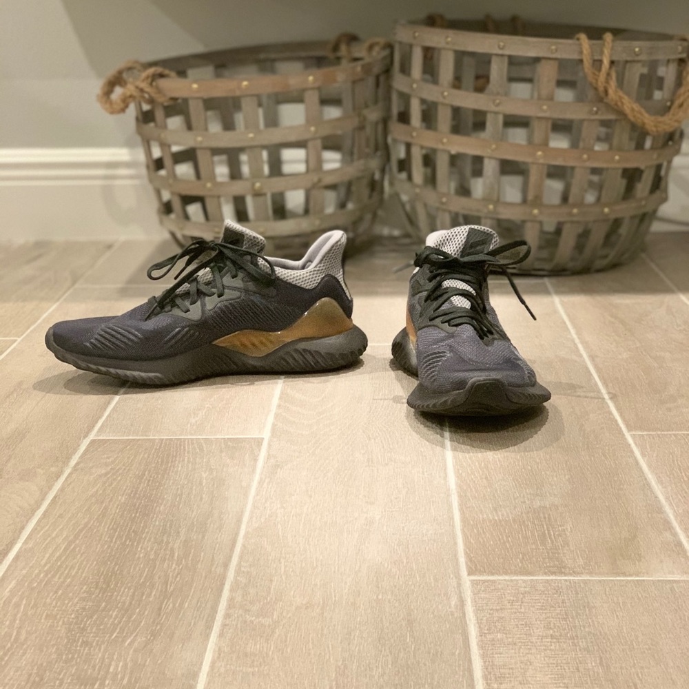 Adidas bounce shoes
